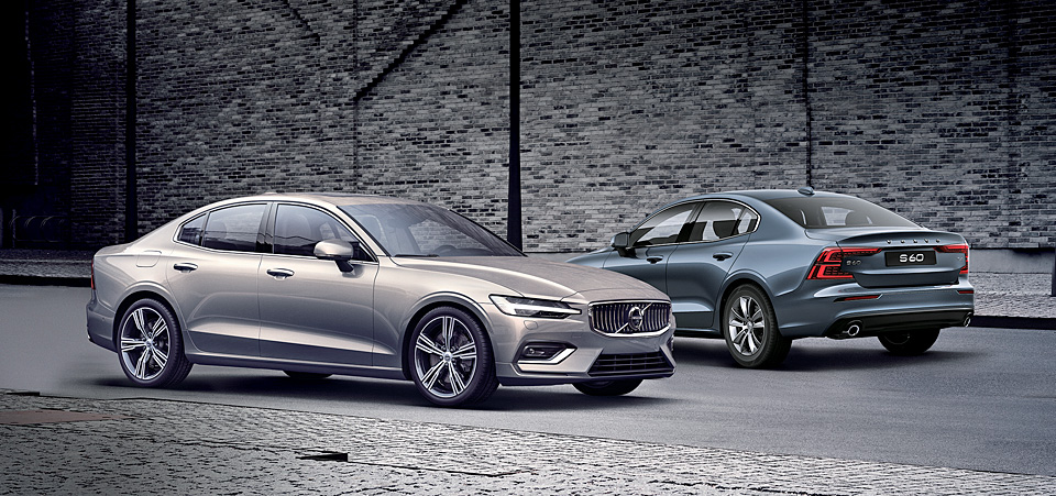 新型ボルボS50 フロント＆リア