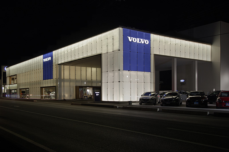 ボルボ・カー山口