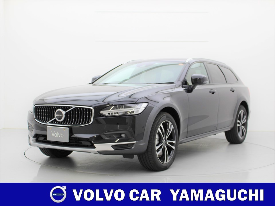 V90クロスカントリー B5 AWD プロ 当社試乗車　　ハーマンカードンオーディオ　パワーテールゲート　全方位カメラ　ＥＴＣ　レザーシート　シートヒーター