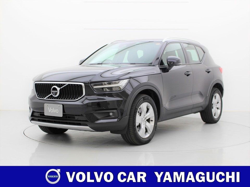 XC40 B4 モメンタム　ワンオーナー　全方位カメラ　パワーテールゲート　ステアリングヒーター